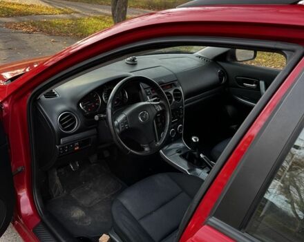 Червоний Мазда 6, об'ємом двигуна 2 л та пробігом 307 тис. км за 5800 $, фото 5 на Automoto.ua