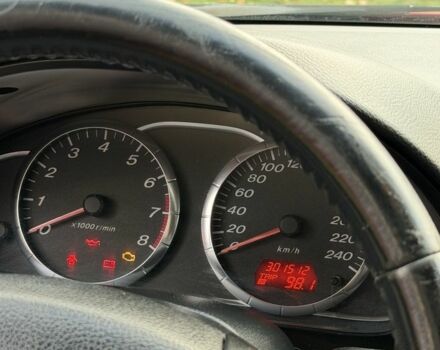 Червоний Мазда 6, об'ємом двигуна 1.8 л та пробігом 301 тис. км за 5250 $, фото 10 на Automoto.ua