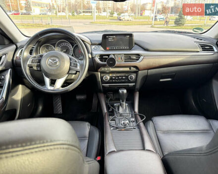 Червоний Мазда 6, об'ємом двигуна 2.2 л та пробігом 223 тис. км за 13050 $, фото 7 на Automoto.ua