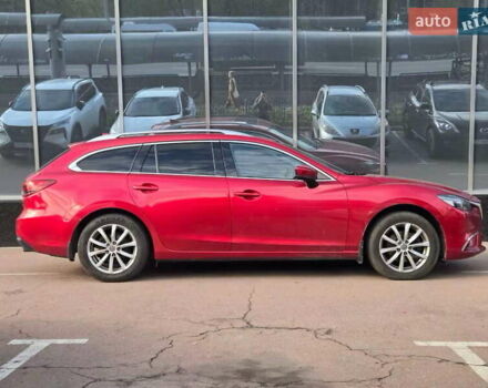 Червоний Мазда 6, об'ємом двигуна 2.2 л та пробігом 161 тис. км за 13100 $, фото 4 на Automoto.ua