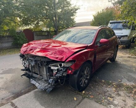 Красный Мазда 6, объемом двигателя 2 л и пробегом 120 тыс. км за 8200 $, фото 4 на Automoto.ua