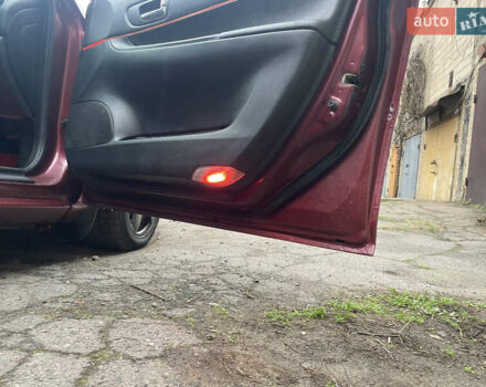 Красный Мазда 6, объемом двигателя 2 л и пробегом 220 тыс. км за 5000 $, фото 6 на Automoto.ua