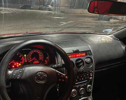 Красный Мазда 6, объемом двигателя 2 л и пробегом 197 тыс. км за 5500 $, фото 4 на Automoto.ua