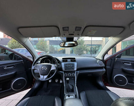 Красный Мазда 6, объемом двигателя 2.5 л и пробегом 127 тыс. км за 9200 $, фото 27 на Automoto.ua