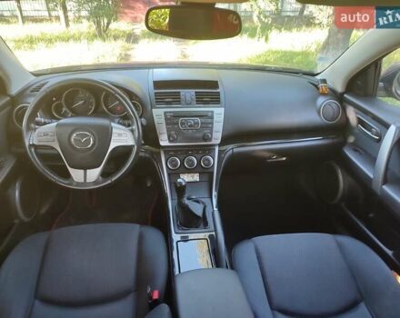 Красный Мазда 6, объемом двигателя 2.18 л и пробегом 231 тыс. км за 5650 $, фото 10 на Automoto.ua