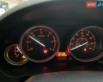 Красный Мазда 6, объемом двигателя 2.2 л и пробегом 376 тыс. км за 6500 $, фото 5 на Automoto.ua