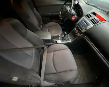 Красный Мазда 6, объемом двигателя 2.2 л и пробегом 376 тыс. км за 6500 $, фото 7 на Automoto.ua