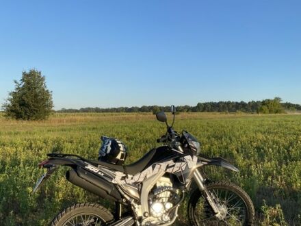 Красный Мазда 6, объемом двигателя 2 л и пробегом 300 тыс. км за 1850 $, фото 1 на Automoto.ua