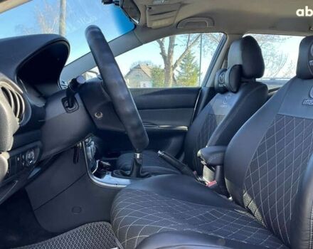 Мазда 6, объемом двигателя 2 л и пробегом 298 тыс. км за 4200 $, фото 11 на Automoto.ua