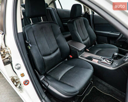 Мазда 6, объемом двигателя 2 л и пробегом 111 тыс. км за 9910 $, фото 17 на Automoto.ua