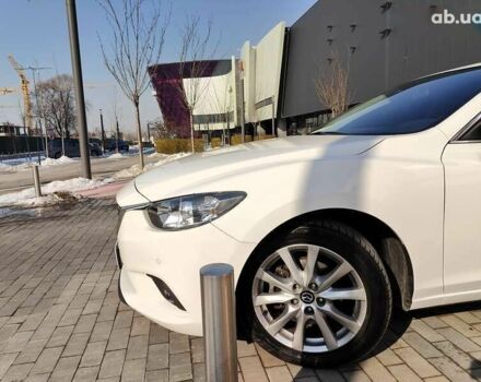 Мазда 6, объемом двигателя 2.2 л и пробегом 210 тыс. км за 9990 $, фото 4 на Automoto.ua