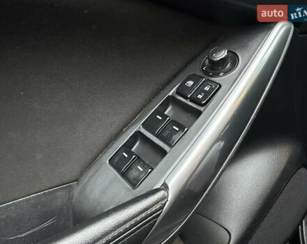 Мазда 6, об'ємом двигуна 2.49 л та пробігом 177 тис. км за 11750 $, фото 24 на Automoto.ua