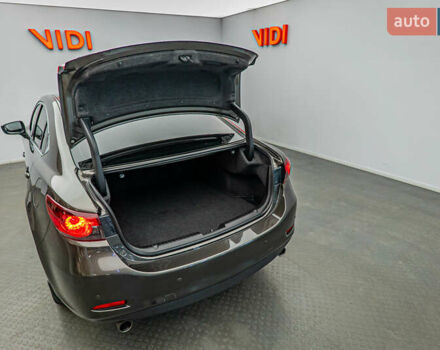 Мазда 6, объемом двигателя 2 л и пробегом 167 тыс. км за 13921 $, фото 6 на Automoto.ua