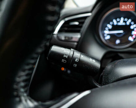 Мазда 6, объемом двигателя 2 л и пробегом 167 тыс. км за 13921 $, фото 13 на Automoto.ua