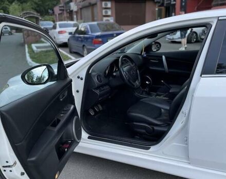 Мазда 6, объемом двигателя 2.18 л и пробегом 277 тыс. км за 8200 $, фото 9 на Automoto.ua