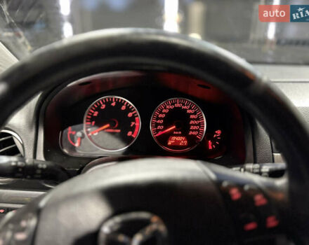 Мазда 6 2002 в Василькове на Automoto.ua Желтый Мазда 6, объемом двигателя 2.26 л и пробегом 191 тыс. км за 2650 $, фото 9 на Automoto.ua