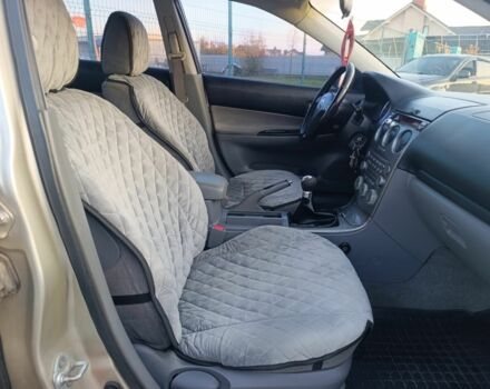 Жовтий Мазда 6, об'ємом двигуна 2 л та пробігом 330 тис. км за 3399 $, фото 10 на Automoto.ua