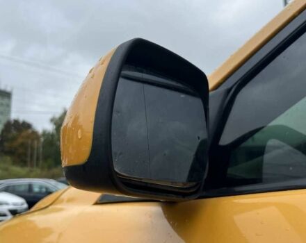 Жовтий Мазда 6, об'ємом двигуна 2 л та пробігом 303 тис. км за 3999 $, фото 8 на Automoto.ua