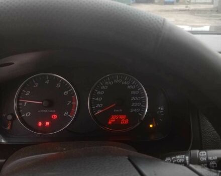 Серый Мазда 6, объемом двигателя 2 л и пробегом 300 тыс. км за 3100 $, фото 6 на Automoto.ua