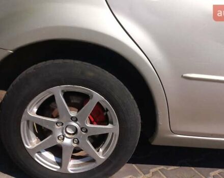 Серый Мазда 6, объемом двигателя 2 л и пробегом 204 тыс. км за 3200 $, фото 8 на Automoto.ua