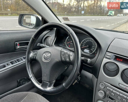 Мазда 6 2002 у Коломые на Automoto.ua Сірий Мазда 6, об'ємом двигуна 2 л та пробігом 226 тис. км за 2999 $, фото 4 на Automoto.ua