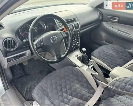 Сірий Мазда 6, об'ємом двигуна 2 л та пробігом 368 тис. км за 3500 $, фото 5 на Automoto.ua