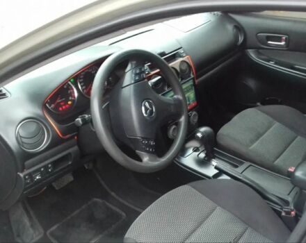 Серый Мазда 6, объемом двигателя 2 л и пробегом 232 тыс. км за 1950 $, фото 6 на Automoto.ua