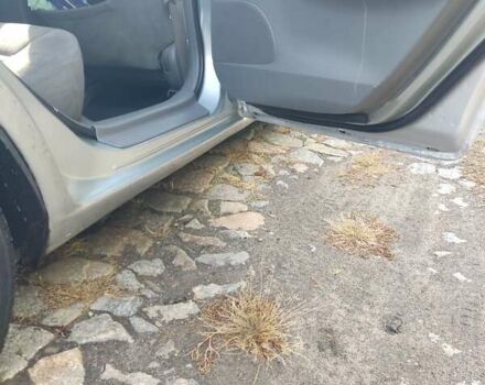 Серый Мазда 6, объемом двигателя 2 л и пробегом 288 тыс. км за 4300 $, фото 3 на Automoto.ua