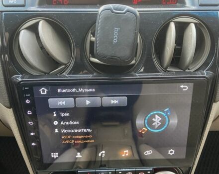 Сірий Мазда 6, об'ємом двигуна 2 л та пробігом 337 тис. км за 4150 $, фото 16 на Automoto.ua