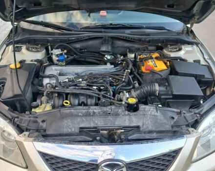 Сірий Мазда 6, об'ємом двигуна 2 л та пробігом 240 тис. км за 3800 $, фото 3 на Automoto.ua