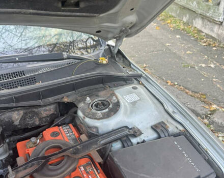 Сірий Мазда 6, об'ємом двигуна 2.3 л та пробігом 518 тис. км за 2000 $, фото 8 на Automoto.ua