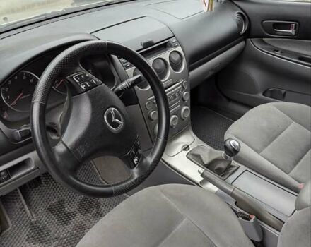 Сірий Мазда 6, об'ємом двигуна 2 л та пробігом 250 тис. км за 3600 $, фото 2 на Automoto.ua