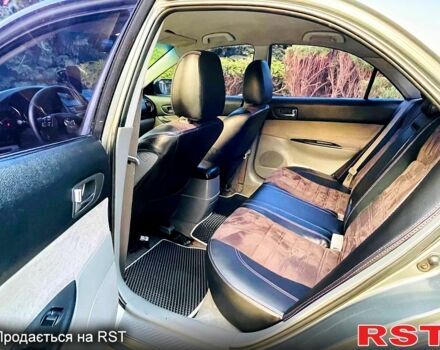 Серый Мазда 6, объемом двигателя 2 л и пробегом 230 тыс. км за 4750 $, фото 8 на Automoto.ua