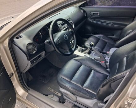 Сірий Мазда 6, об'ємом двигуна 1.8 л та пробігом 255 тис. км за 3500 $, фото 4 на Automoto.ua