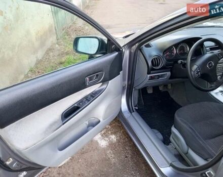 Серый Мазда 6, объемом двигателя 1.8 л и пробегом 350 тыс. км за 3800 $, фото 4 на Automoto.ua