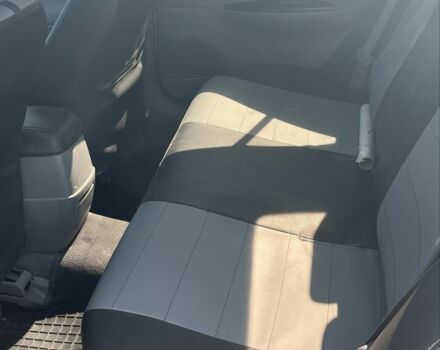 Серый Мазда 6, объемом двигателя 2 л и пробегом 275 тыс. км за 3000 $, фото 4 на Automoto.ua