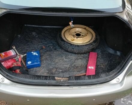 Серый Мазда 6, объемом двигателя 2 л и пробегом 215 тыс. км за 3800 $, фото 7 на Automoto.ua