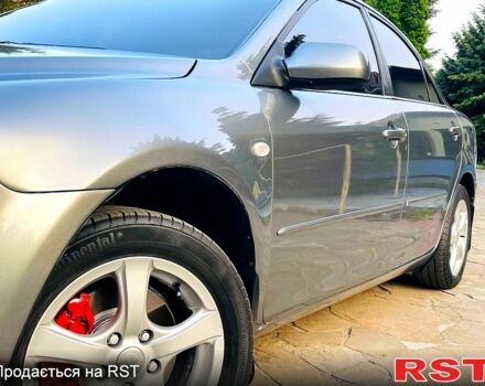 Серый Мазда 6, объемом двигателя 2 л и пробегом 230 тыс. км за 4750 $, фото 5 на Automoto.ua