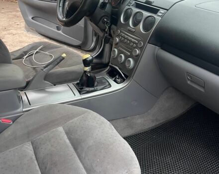Сірий Мазда 6, об'ємом двигуна 1.8 л та пробігом 250 тис. км за 3987 $, фото 9 на Automoto.ua