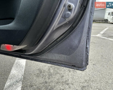 Серый Мазда 6, объемом двигателя 2 л и пробегом 273 тыс. км за 4099 $, фото 9 на Automoto.ua