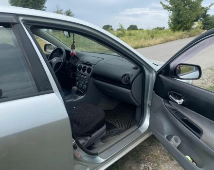 Сірий Мазда 6, об'ємом двигуна 2 л та пробігом 400 тис. км за 2400 $, фото 5 на Automoto.ua
