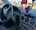 Серый Мазда 6, объемом двигателя 2 л и пробегом 265 тыс. км за 2310 $, фото 7 на Automoto.ua