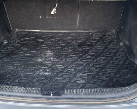 Сірий Мазда 6, об'ємом двигуна 2 л та пробігом 273 тис. км за 3700 $, фото 13 на Automoto.ua