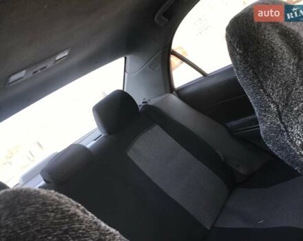 Сірий Мазда 6, об'ємом двигуна 1.8 л та пробігом 250 тис. км за 3300 $, фото 9 на Automoto.ua