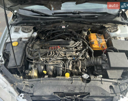 Серый Мазда 6, объемом двигателя 2 л и пробегом 223 тыс. км за 4000 $, фото 14 на Automoto.ua