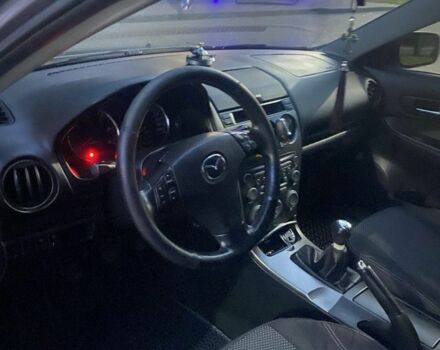 Сірий Мазда 6, об'ємом двигуна 2 л та пробігом 270 тис. км за 4000 $, фото 5 на Automoto.ua