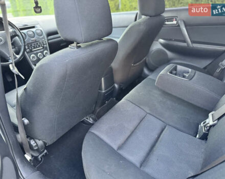 Сірий Мазда 6, об'ємом двигуна 2 л та пробігом 193 тис. км за 4600 $, фото 15 на Automoto.ua