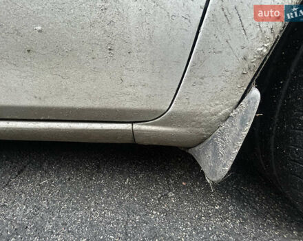 Серый Мазда 6, объемом двигателя 1.99 л и пробегом 335 тыс. км за 5100 $, фото 4 на Automoto.ua