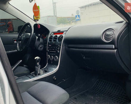 Серый Мазда 6, объемом двигателя 2 л и пробегом 307 тыс. км за 4450 $, фото 5 на Automoto.ua