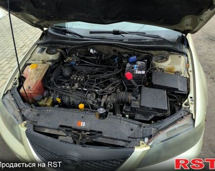 Серый Мазда 6, объемом двигателя 2 л и пробегом 262 тыс. км за 3500 $, фото 5 на Automoto.ua